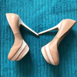 Shoe Dazzle Shoes - Showstopper Shoedazzle “Taya” platform stilettos Shoe Dazzle Shoes - Showstopper Shoedazzle “Taya” platform stilettos